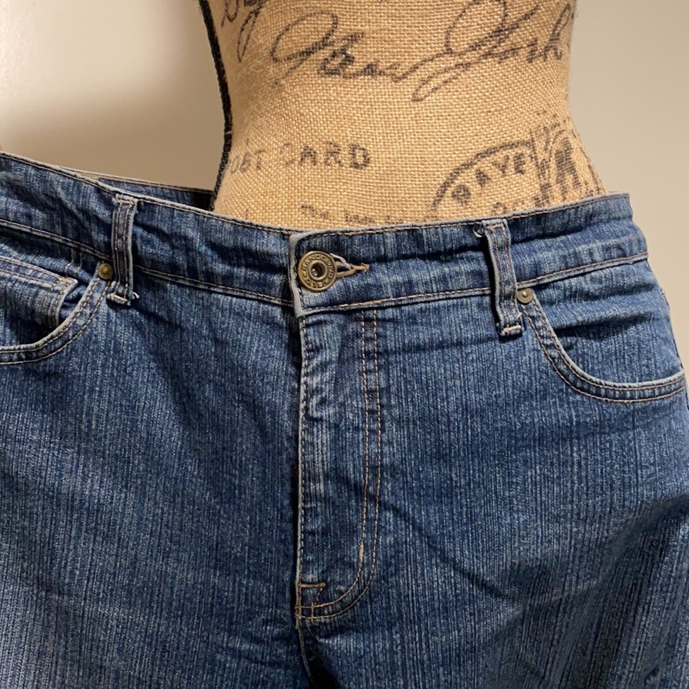 🔵HIGH WAISTED CURVY BANDOLINO BLU DENIM MEDIUM WASH JEANS - Picture 3 of 16
